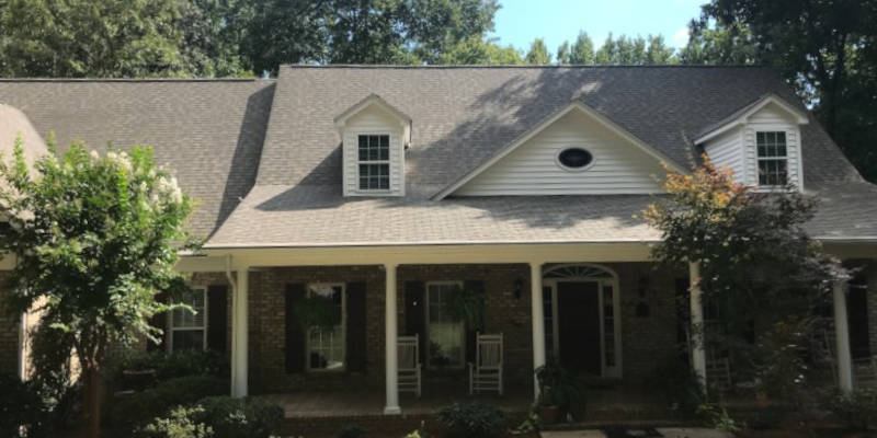 Roof Cleaning Services in Mooresville, North Carolina